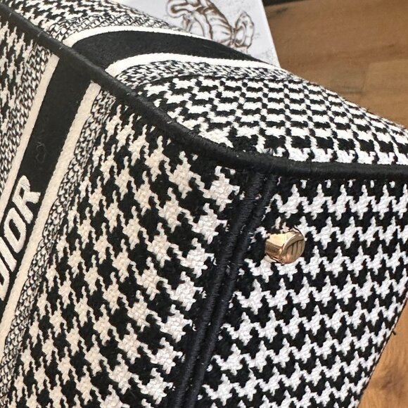 DIOR Medium Lady D-Lite Bag  Black and White Houndstooth Embroidery - Picture 6 of 11